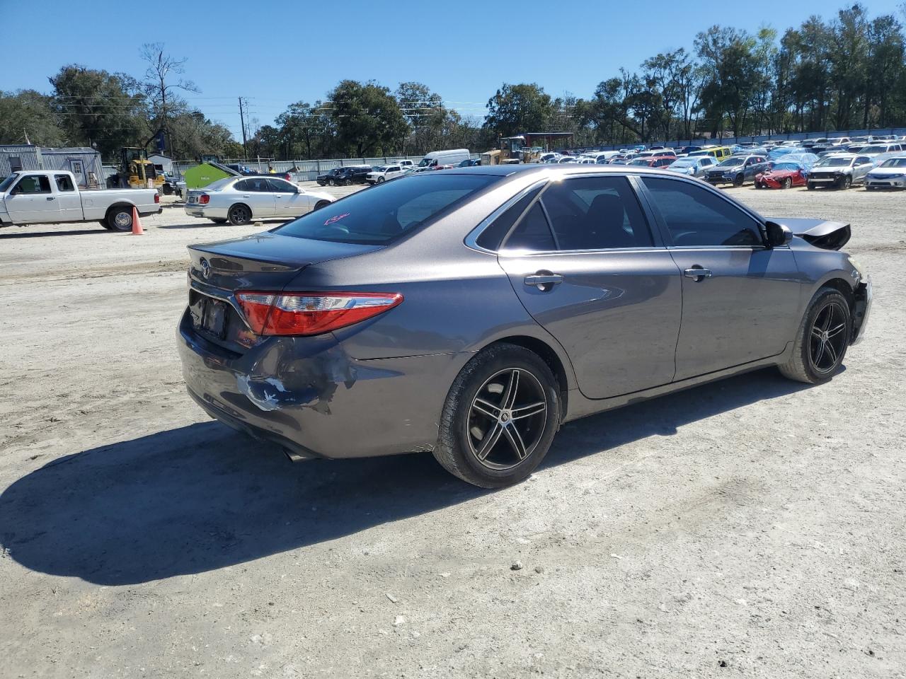 2015 Toyota Camry - Image 3