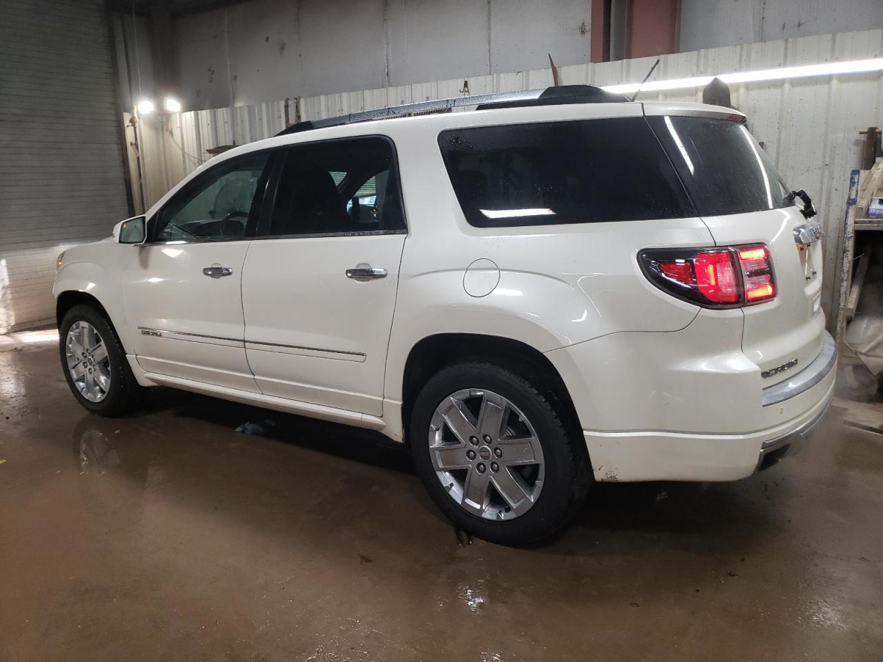 2015 GMC Acadia - Image 2