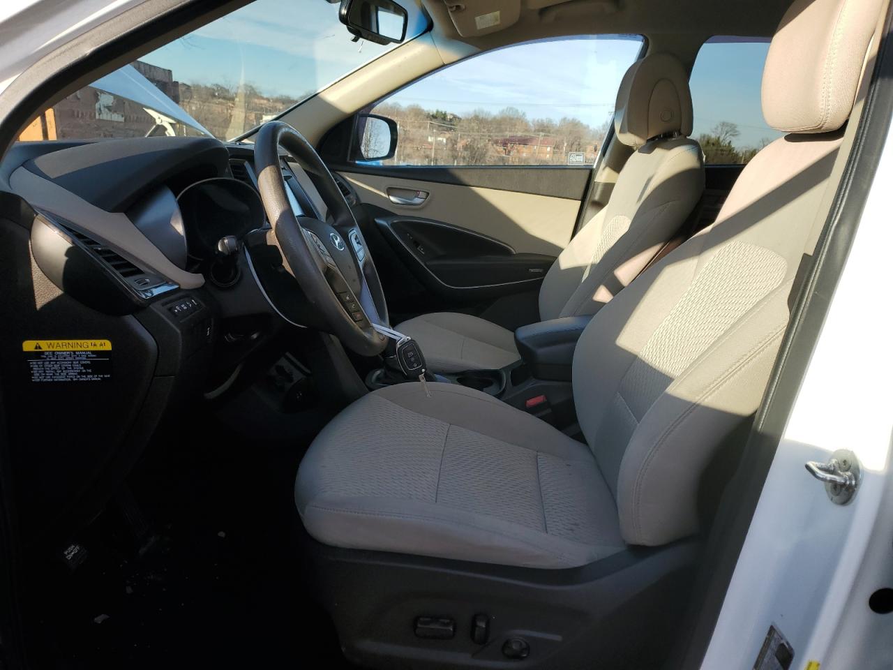 2017 Hyundai Santa Fe - Image 7