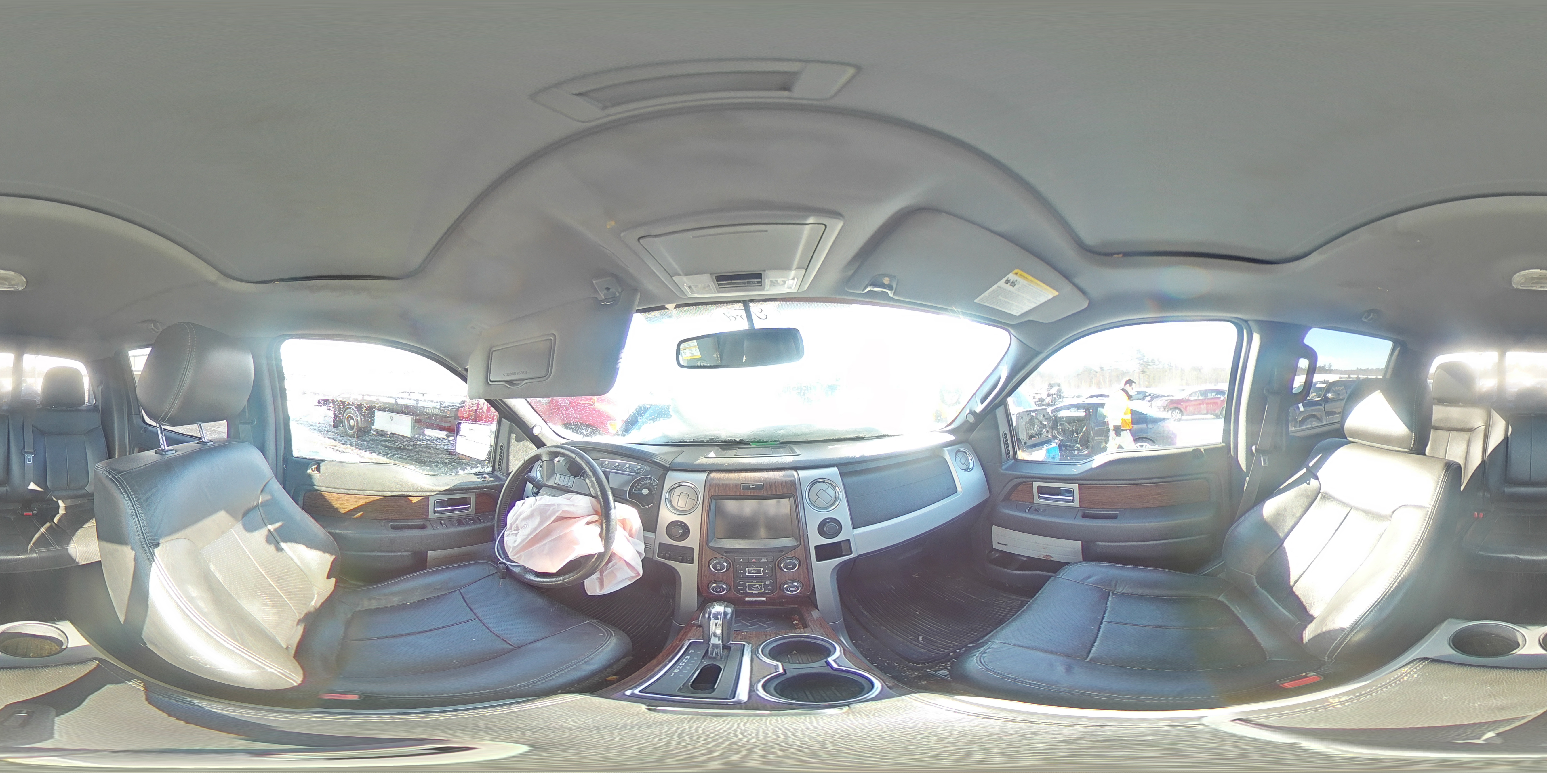 2014 Ford F-150 - Image 13