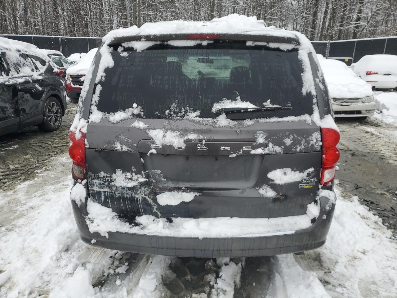 2017 Dodge Caravan - Image 6