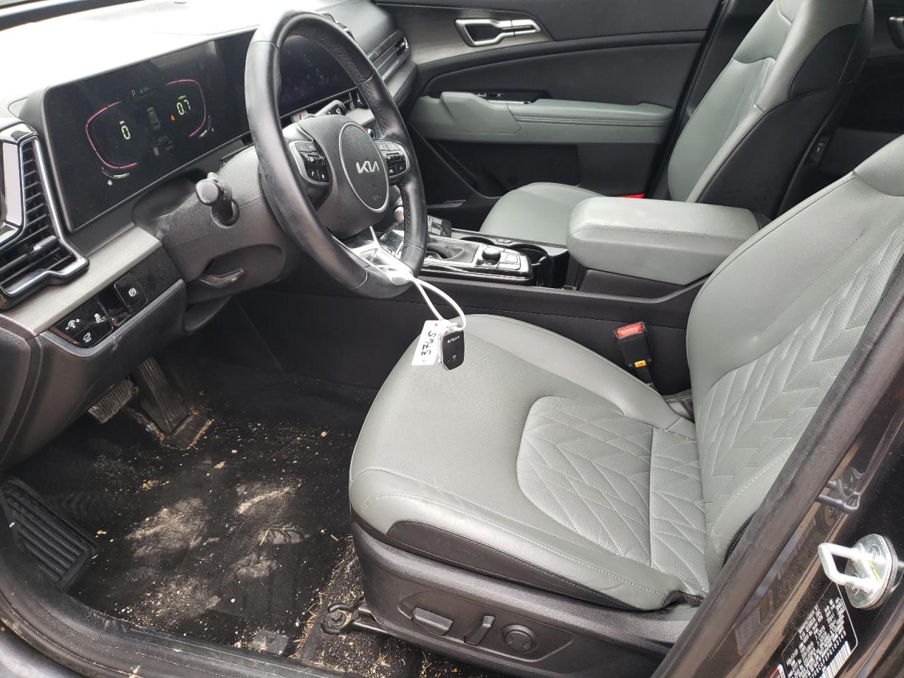 2023 Kia Sportage - Image 7