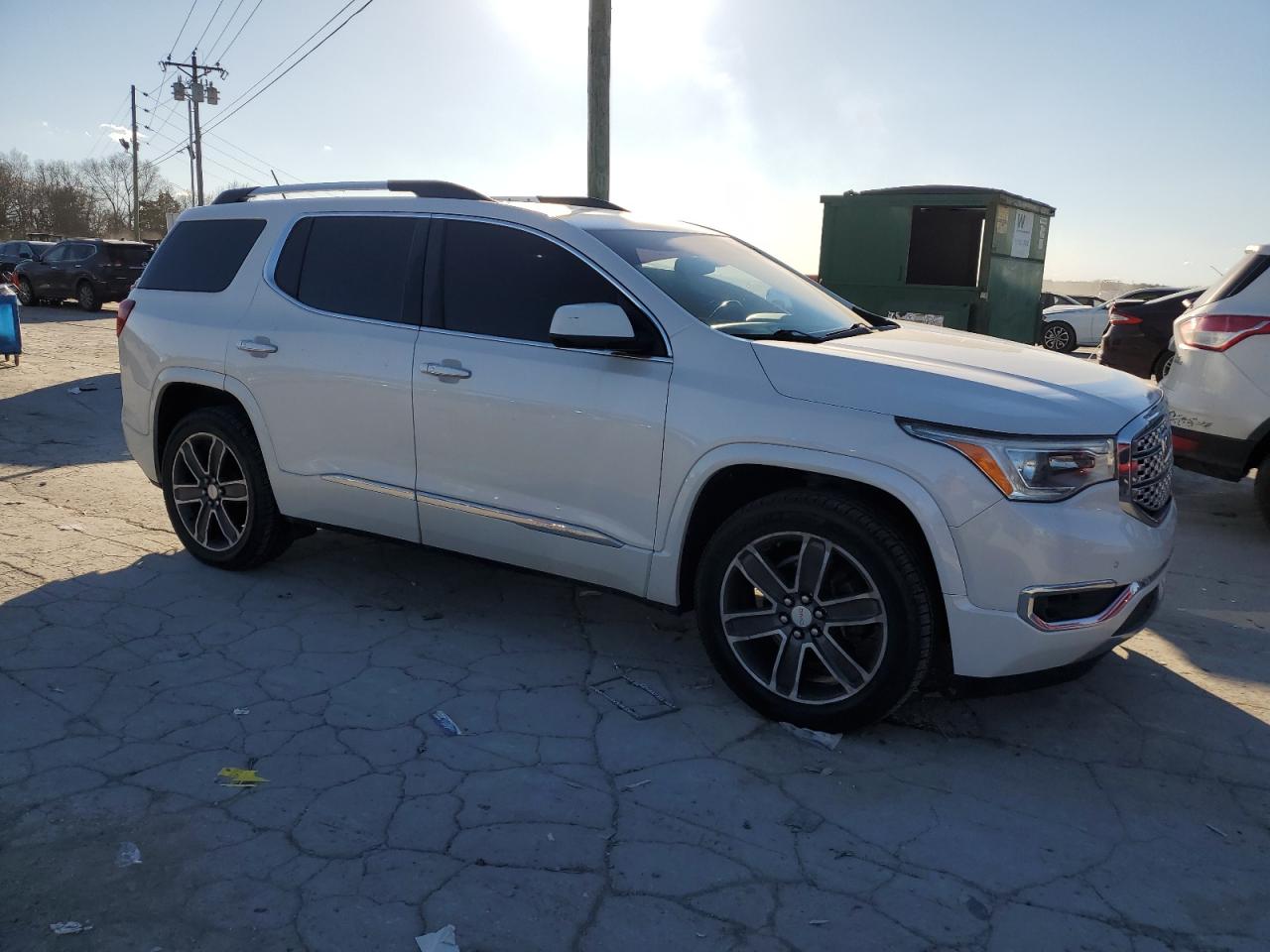 2017 GMC Acadia - Image 4