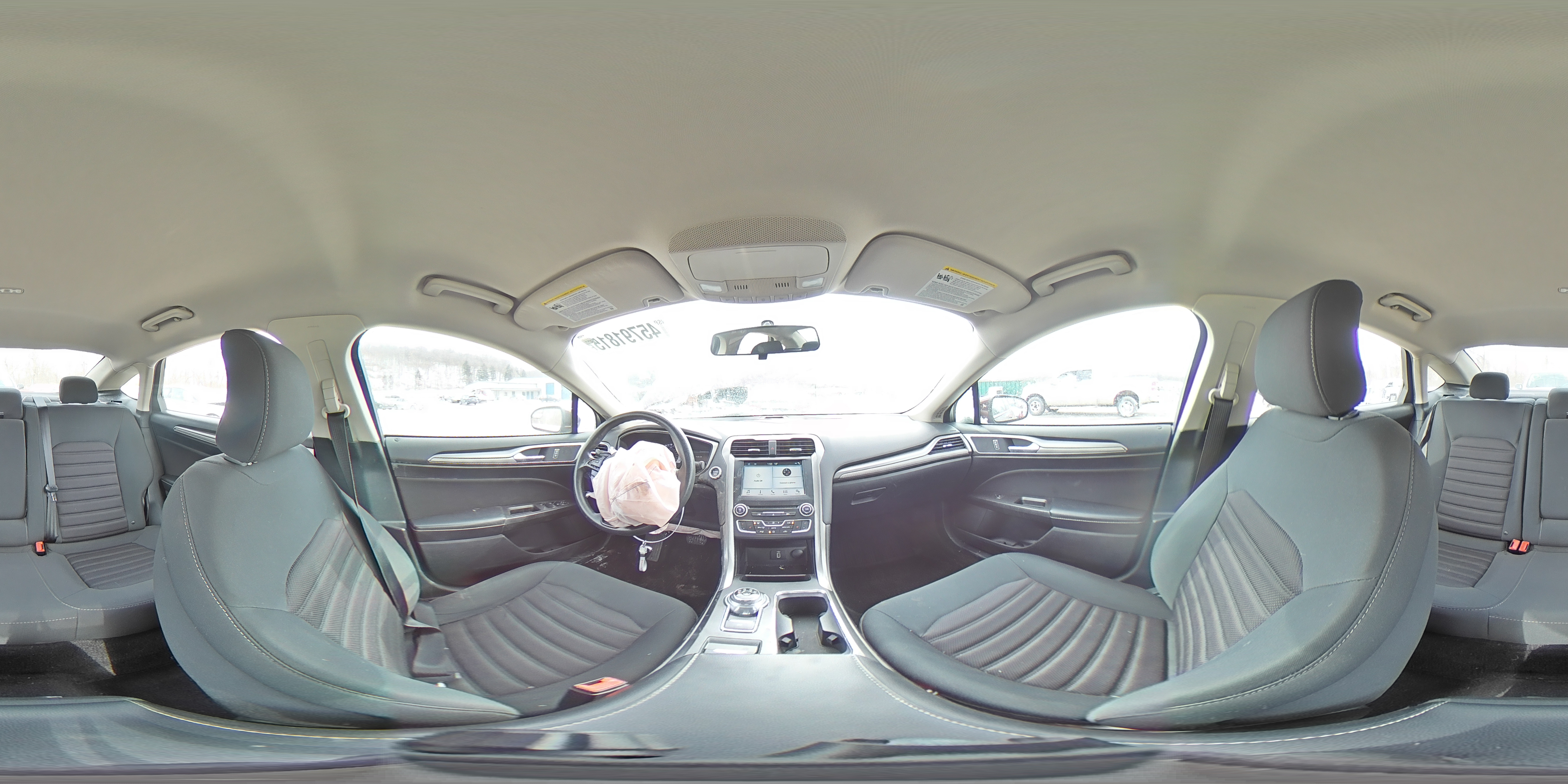 2018 Ford Fusion - Image 12