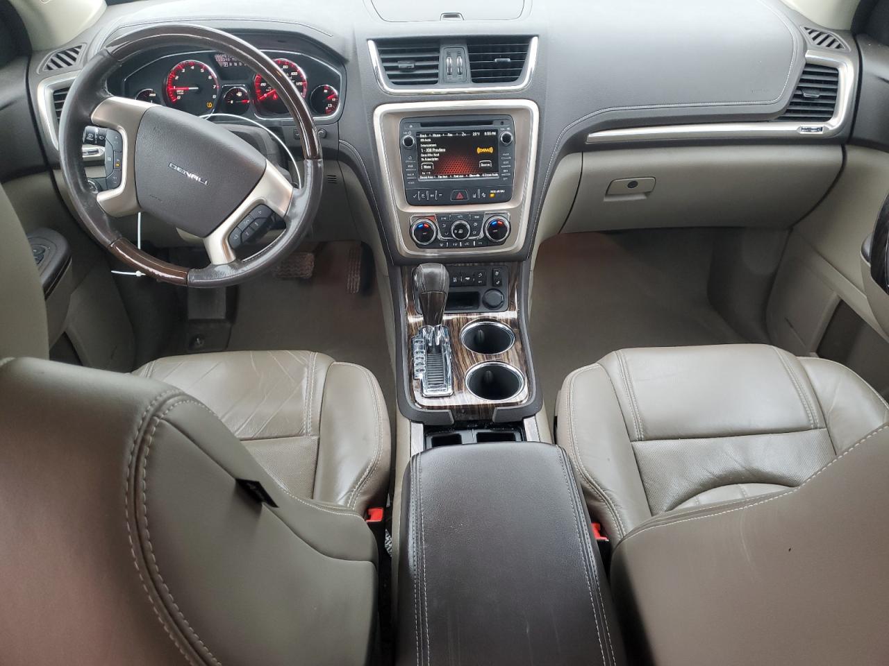 2014 GMC Acadia - Image 8