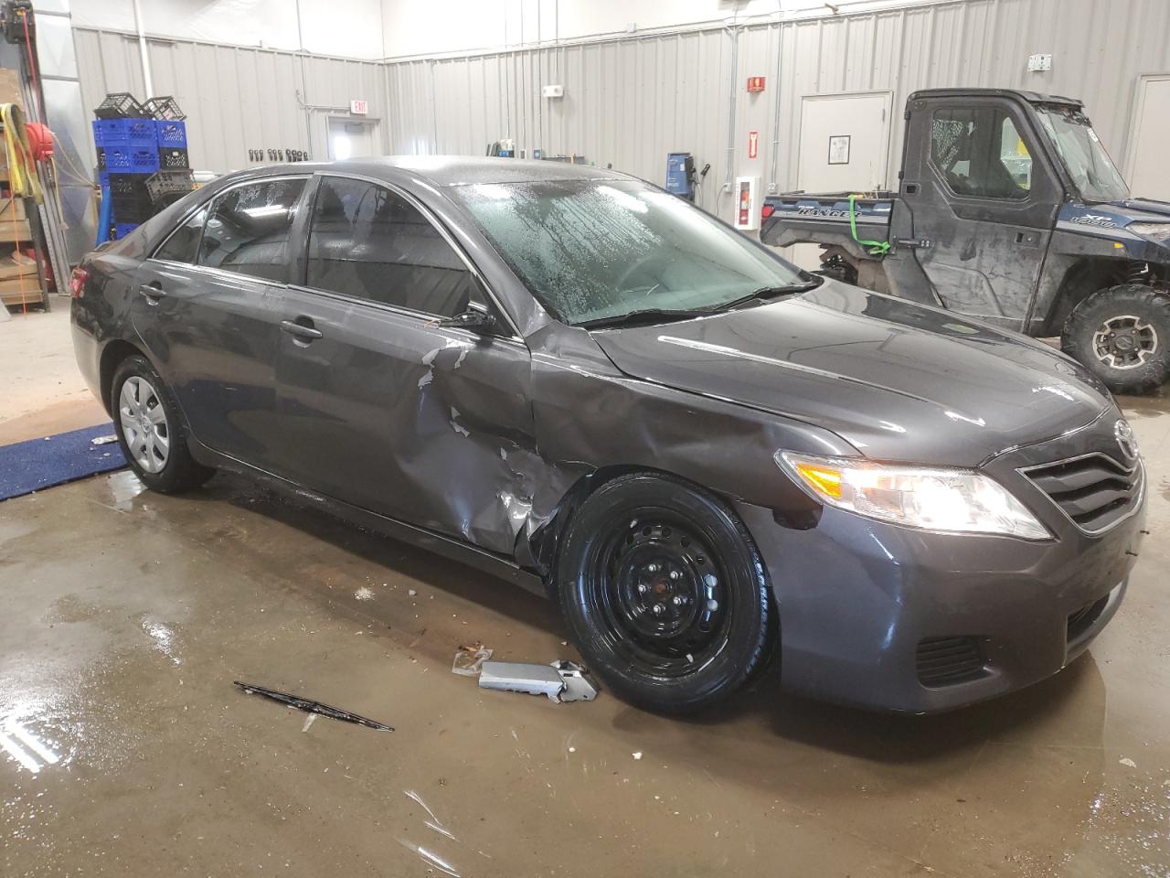 2011 Toyota Camry - Image 4