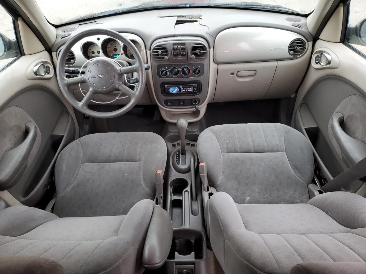 2001 Chrysler PT Cruiser - Image 8