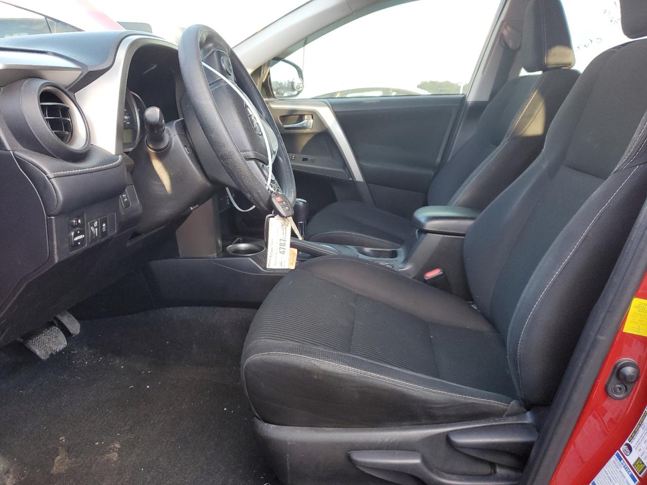 2015 Toyota RAV 4 - Image 7