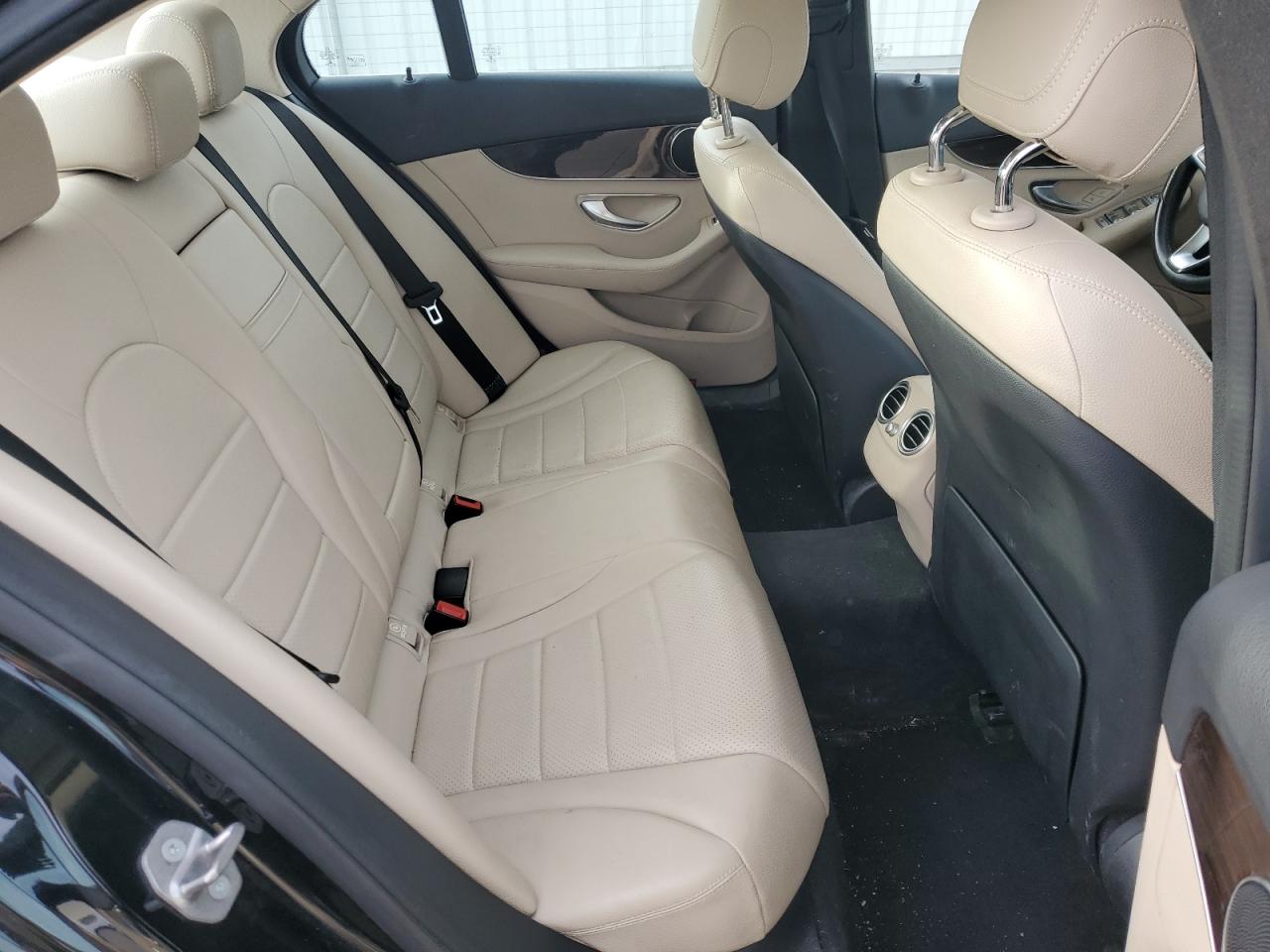 2016 Mercedes-Benz C-klasse - Image 10