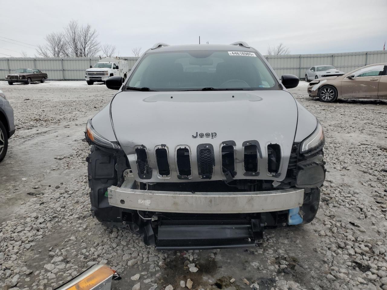 2016 Jeep Grand Cherokee - Image 5