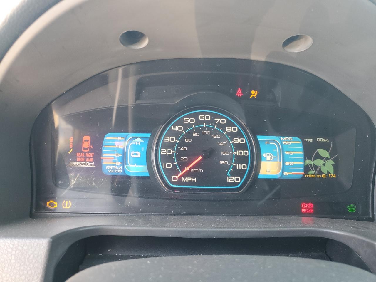 2010 Ford Fusion - Image 9