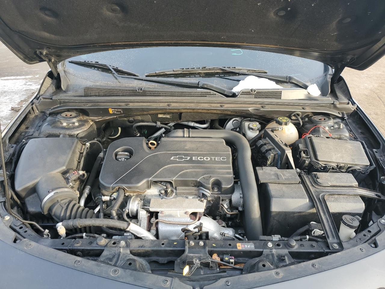 2017 Chevrolet Malibu - Image 11