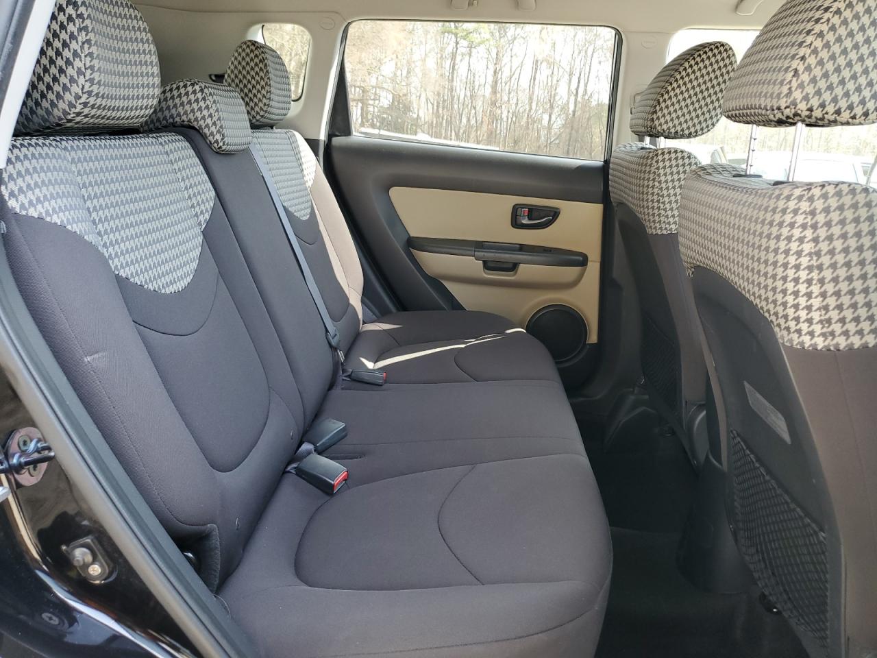 2011 Kia Soul - Image 10