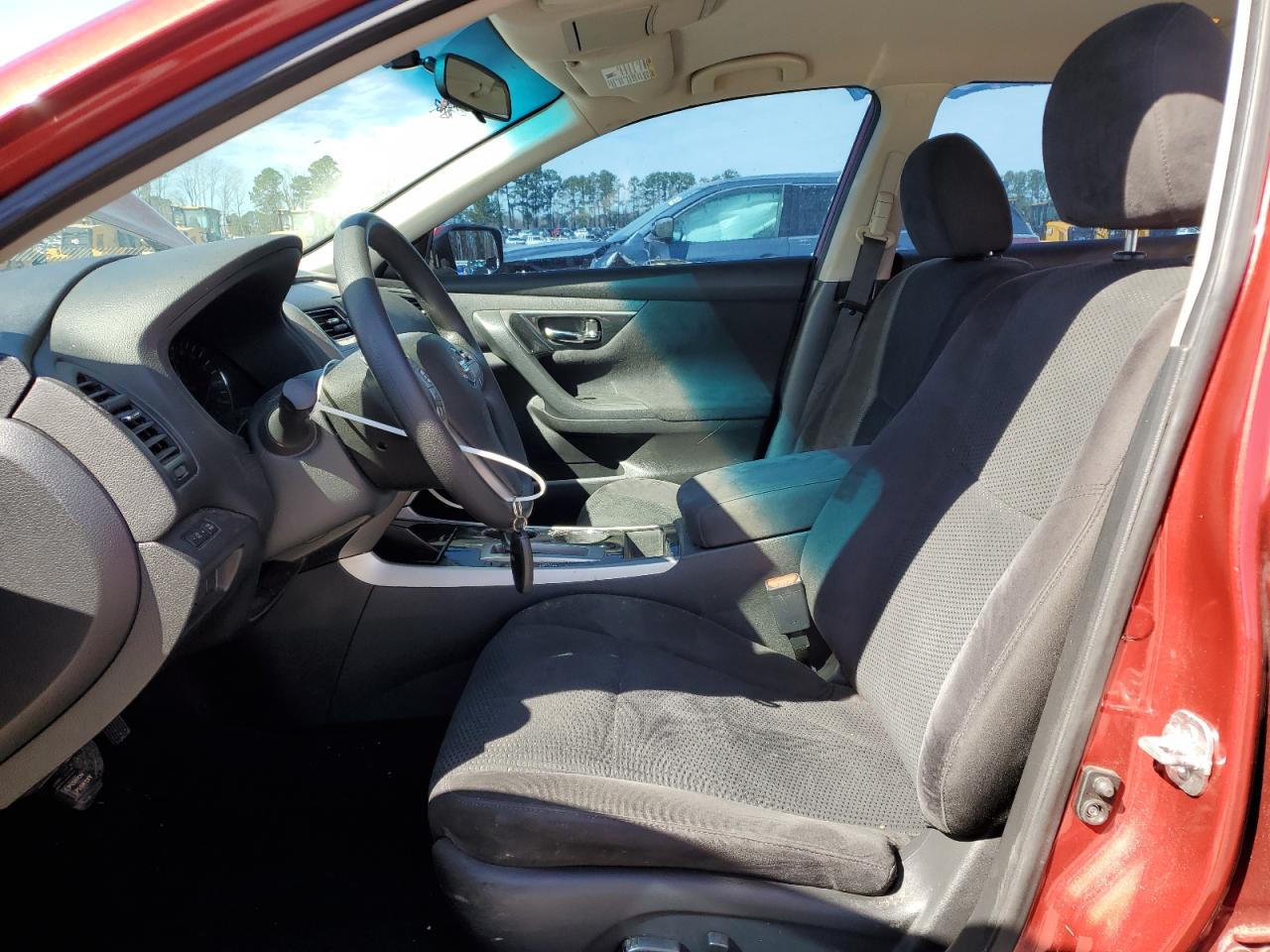 2014 Nissan Altima - Image 7