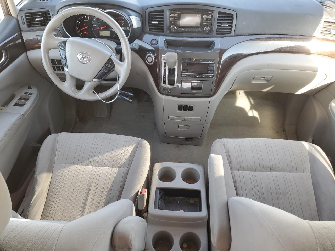 2014 Nissan Quest - Image 8