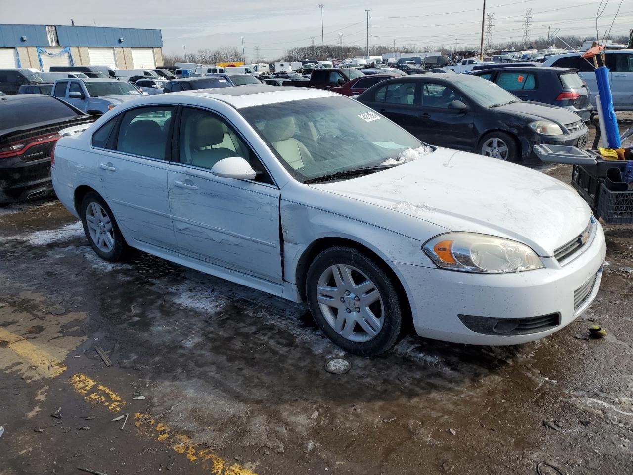 2011 Chevrolet Impala - Image 4