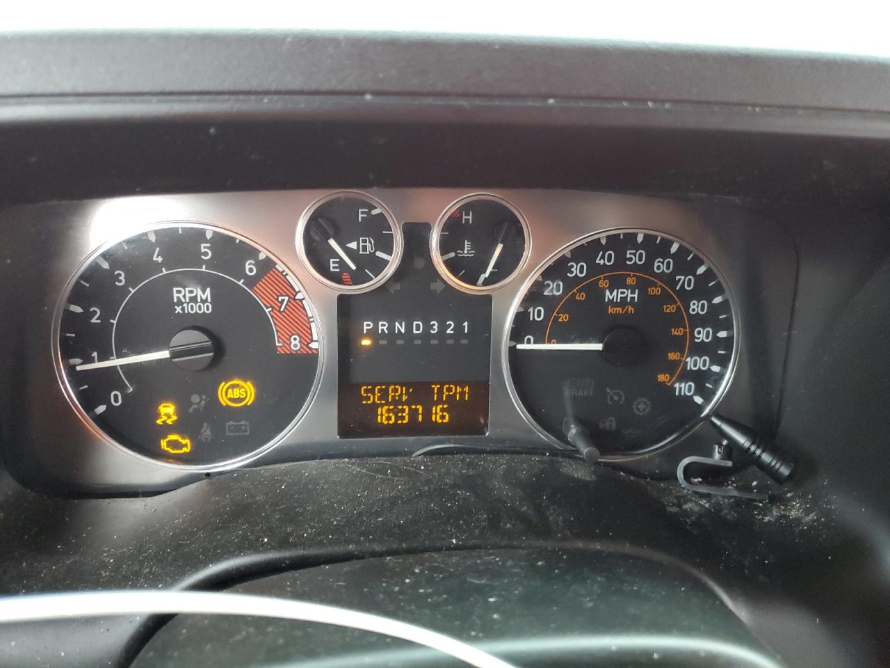 2008 Hummer H3 - Image 9