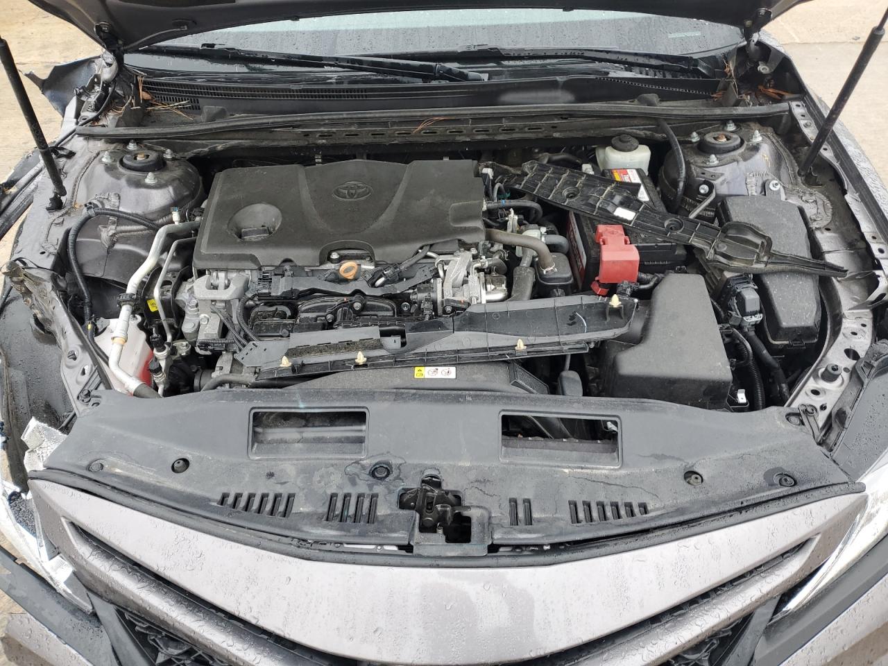 2019 Toyota Camry - Image 11