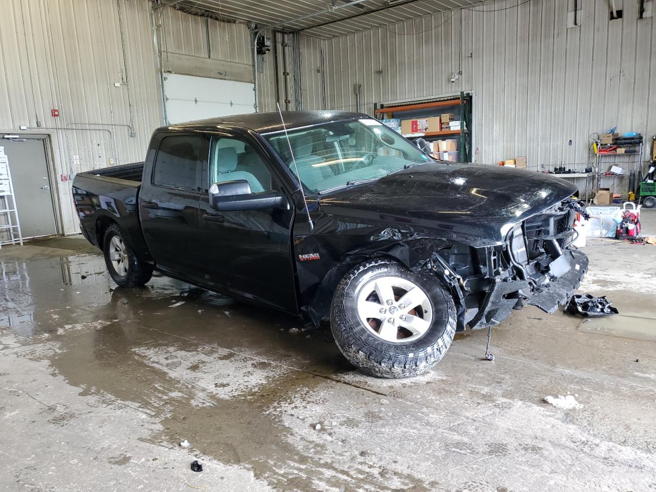 2017 RAM 1500 - Image 4