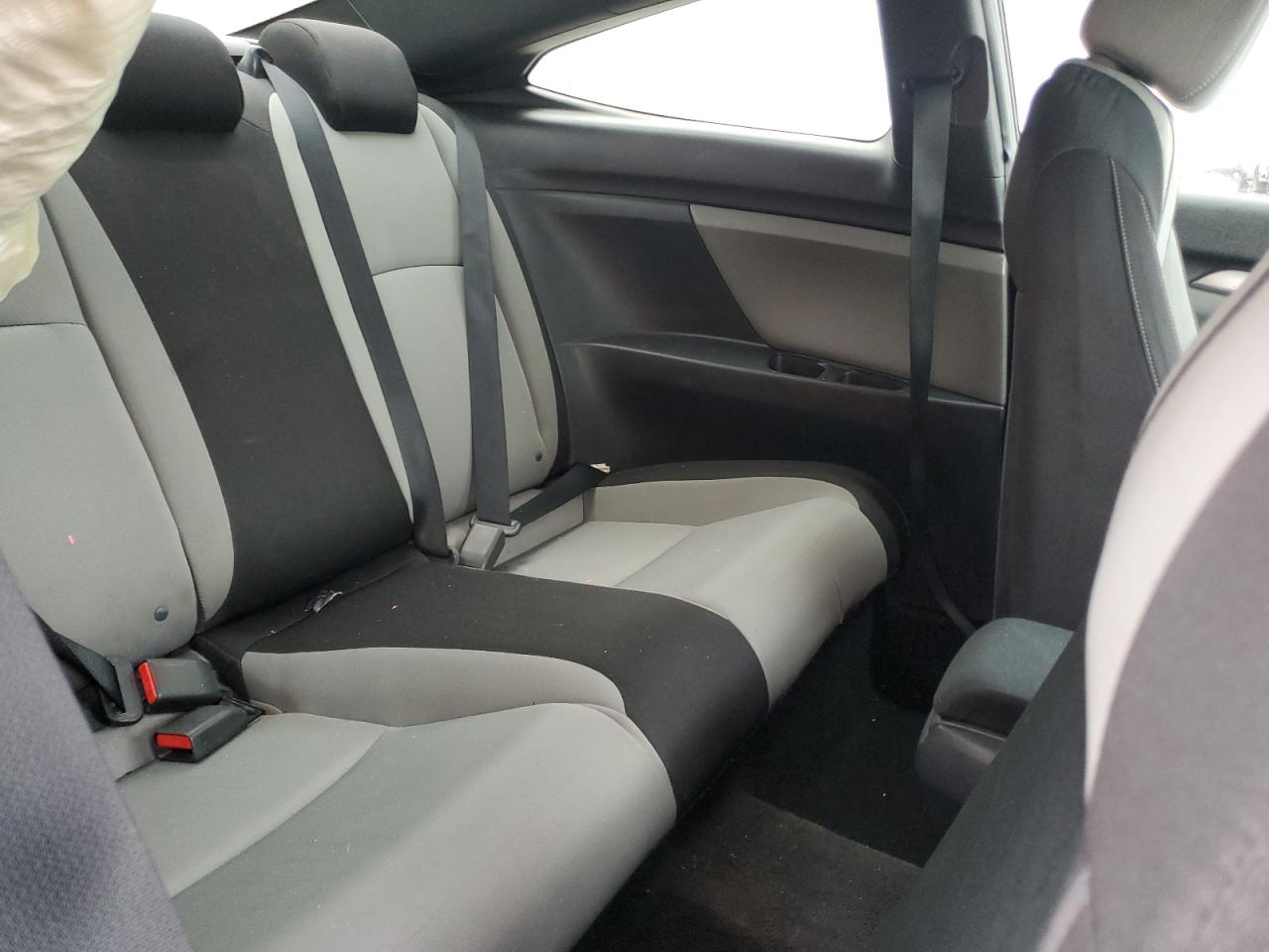 2016 Honda Civic - Image 10