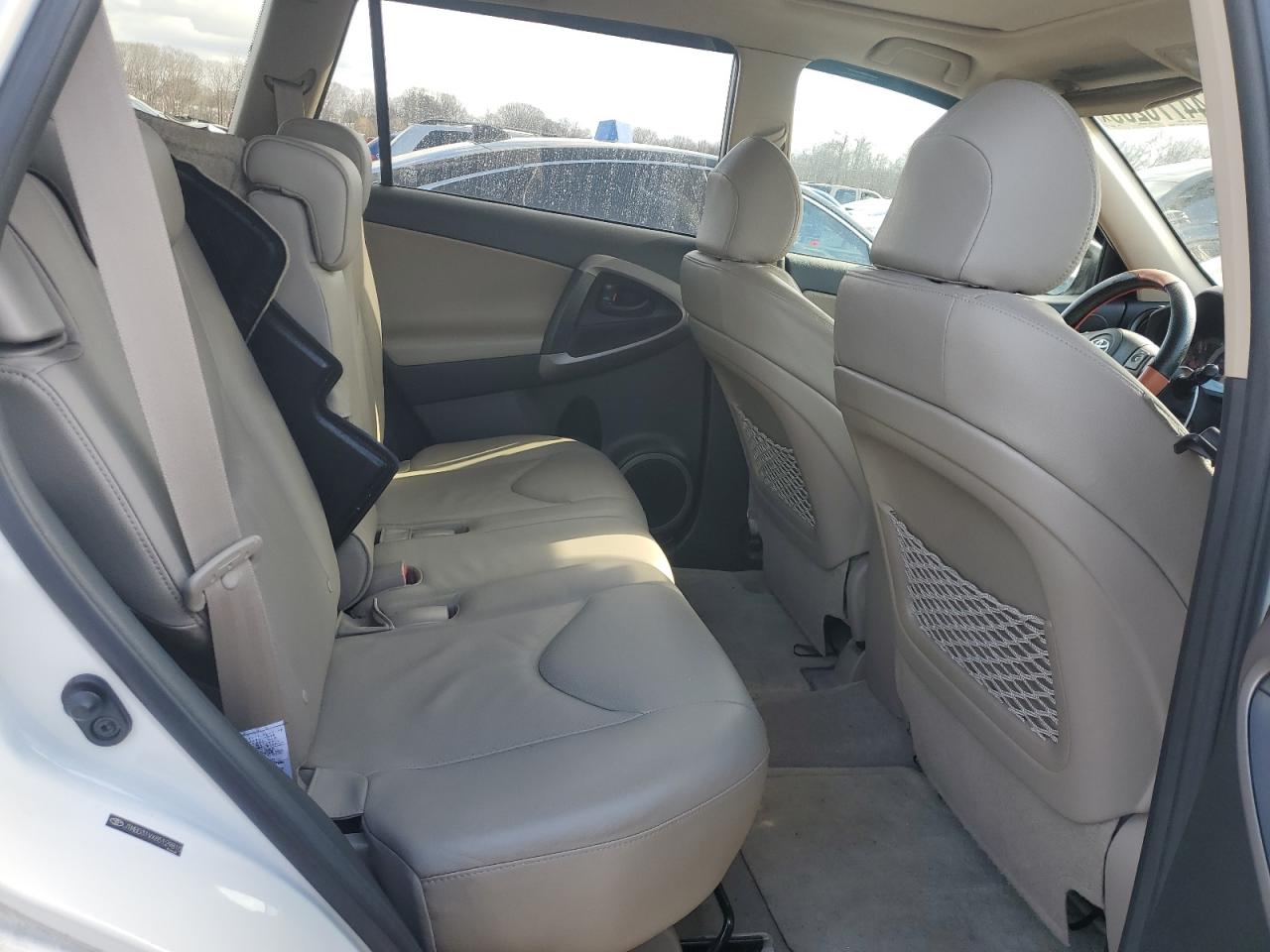 2008 Toyota RAV 4 - Image 10