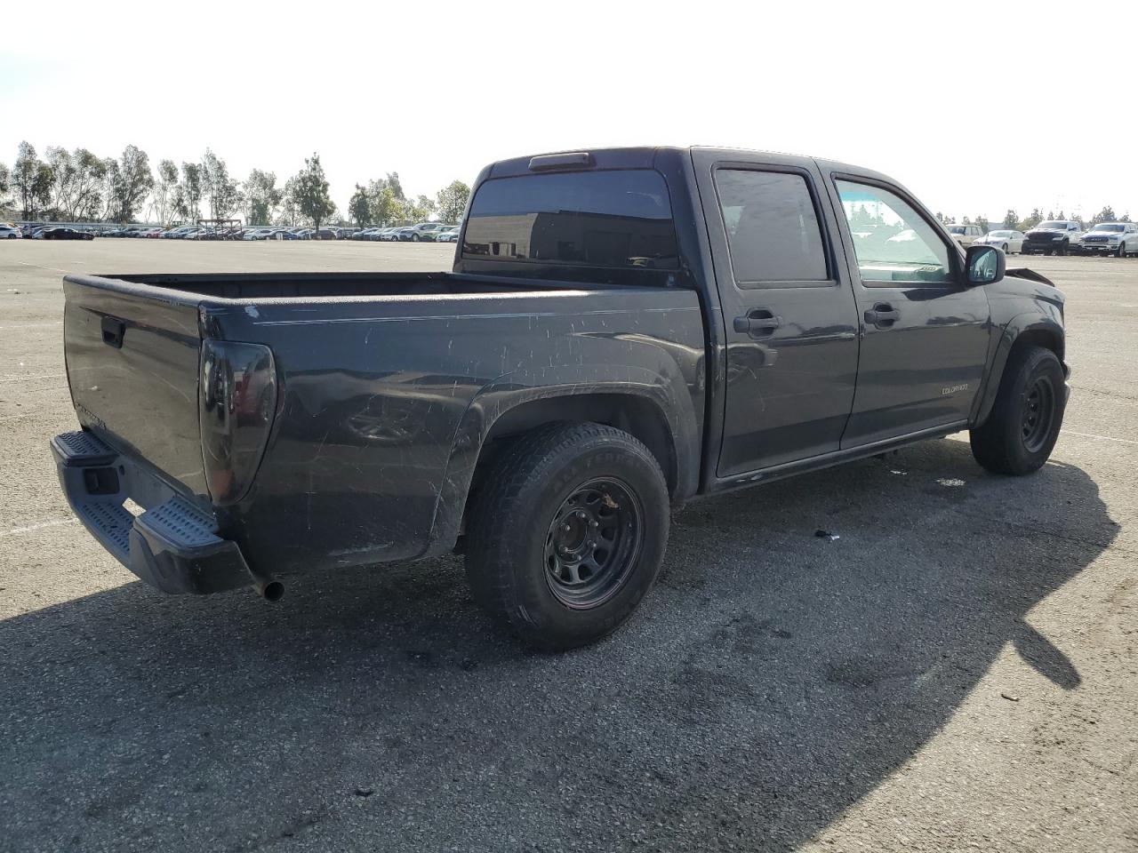 2005 Chevrolet Colorado - Image 3