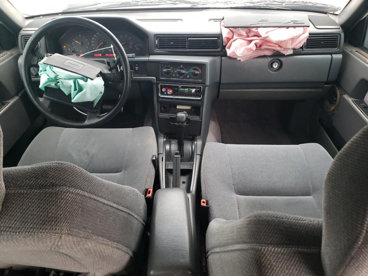 1995 Volvo 940 - Image 8