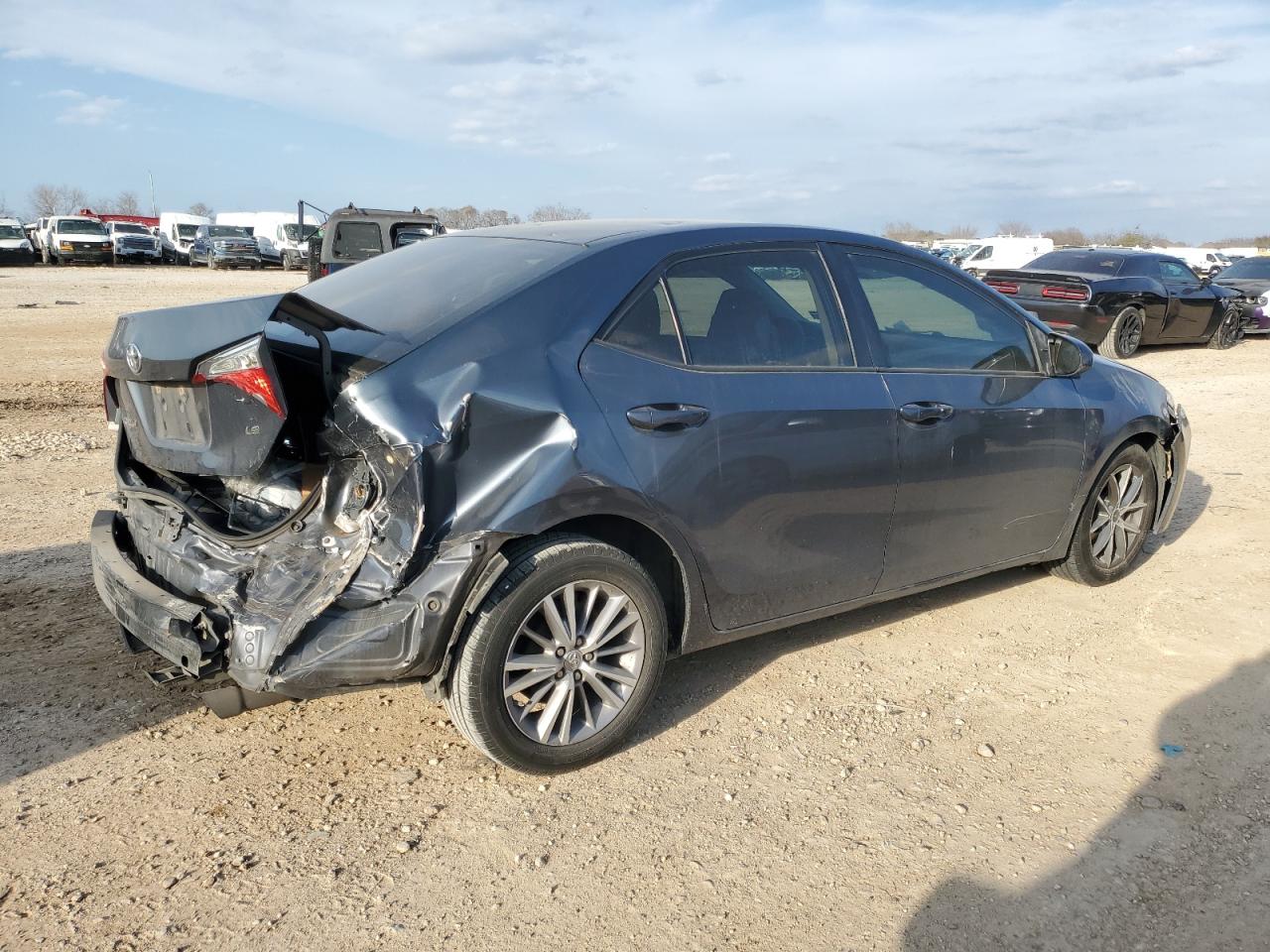 2014 Toyota Corolla - Image 3