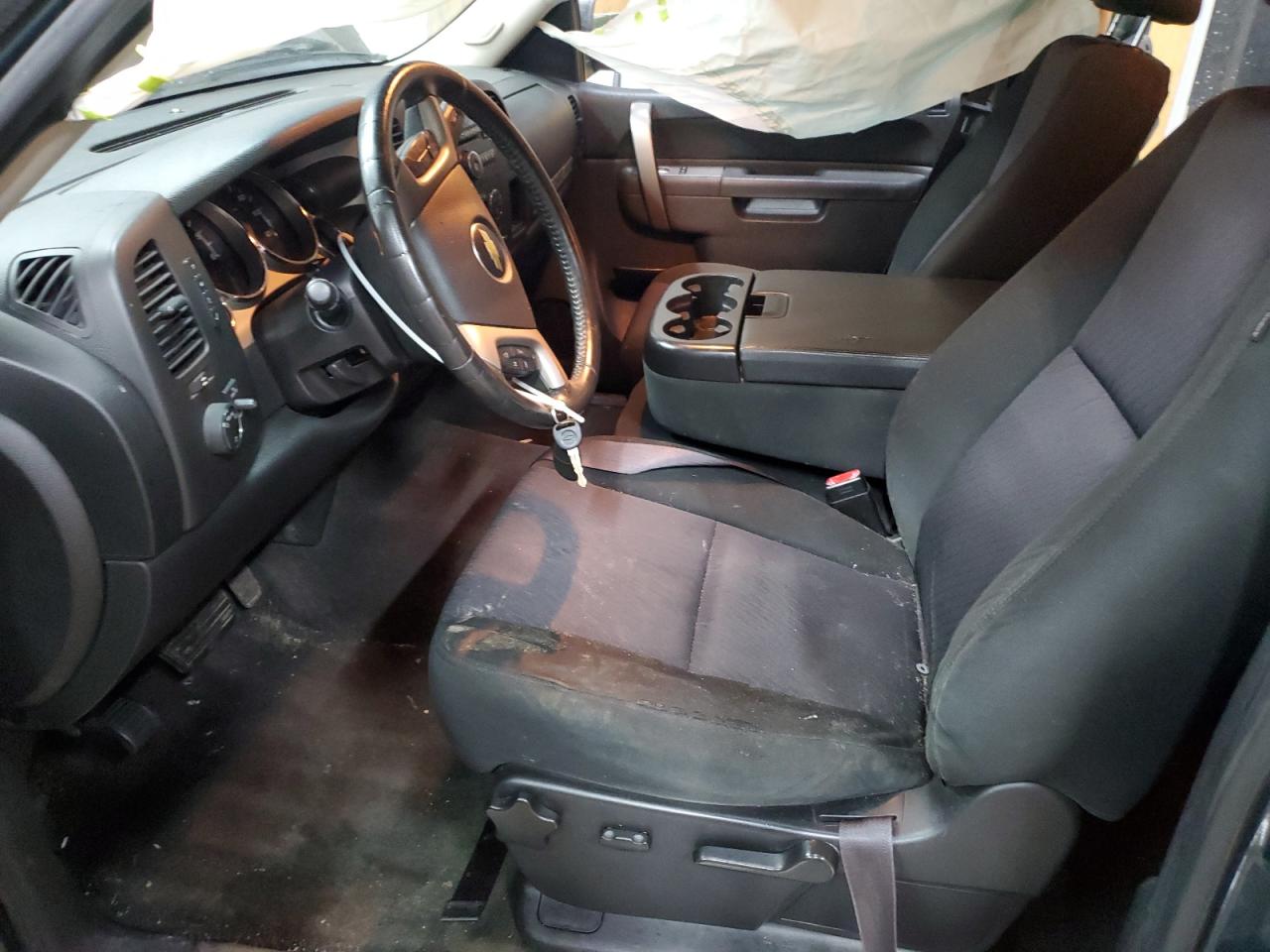 2013 Chevrolet Silverado - Image 7