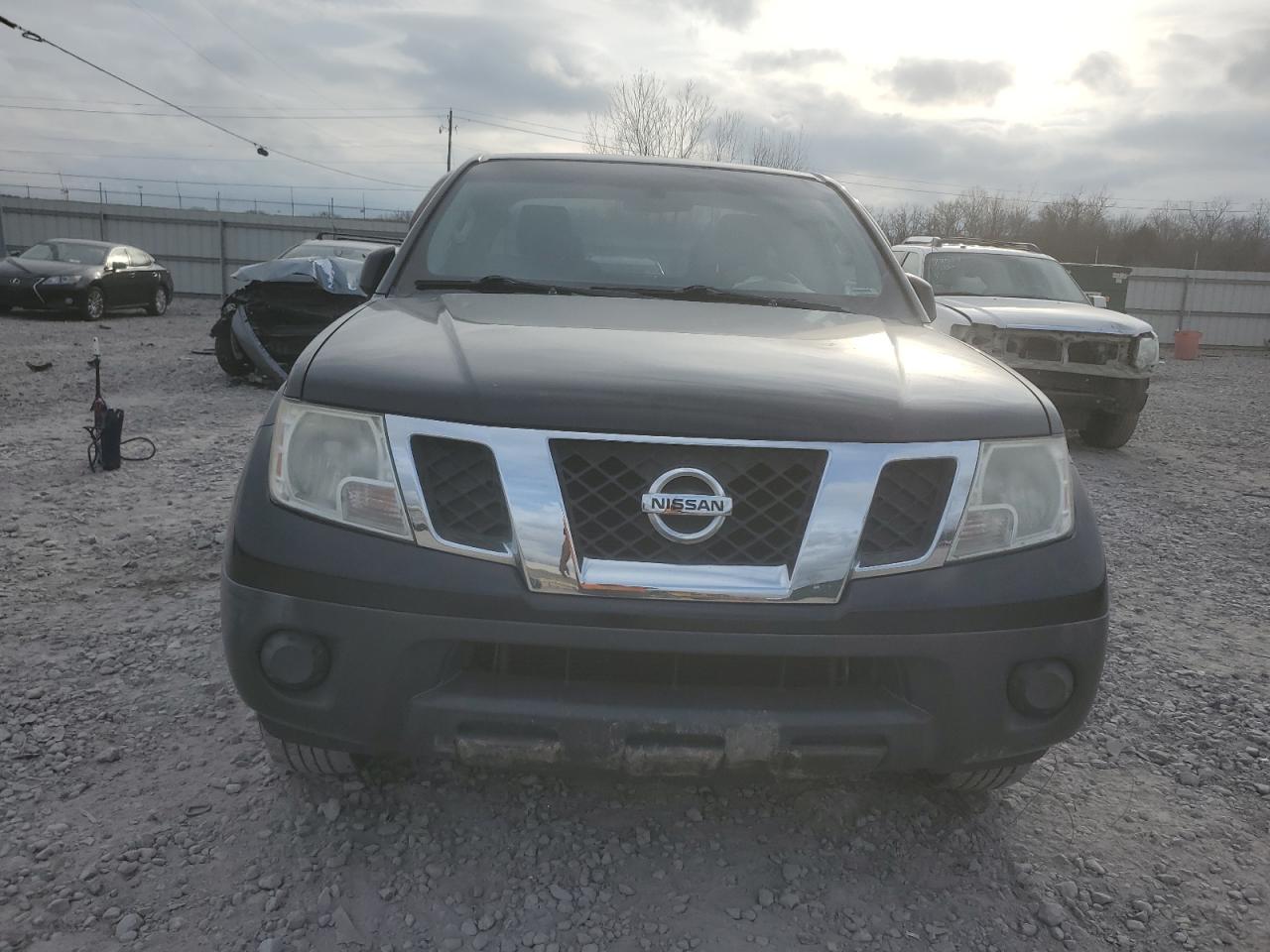 2012 Nissan Navara (Frontier) - Image 5