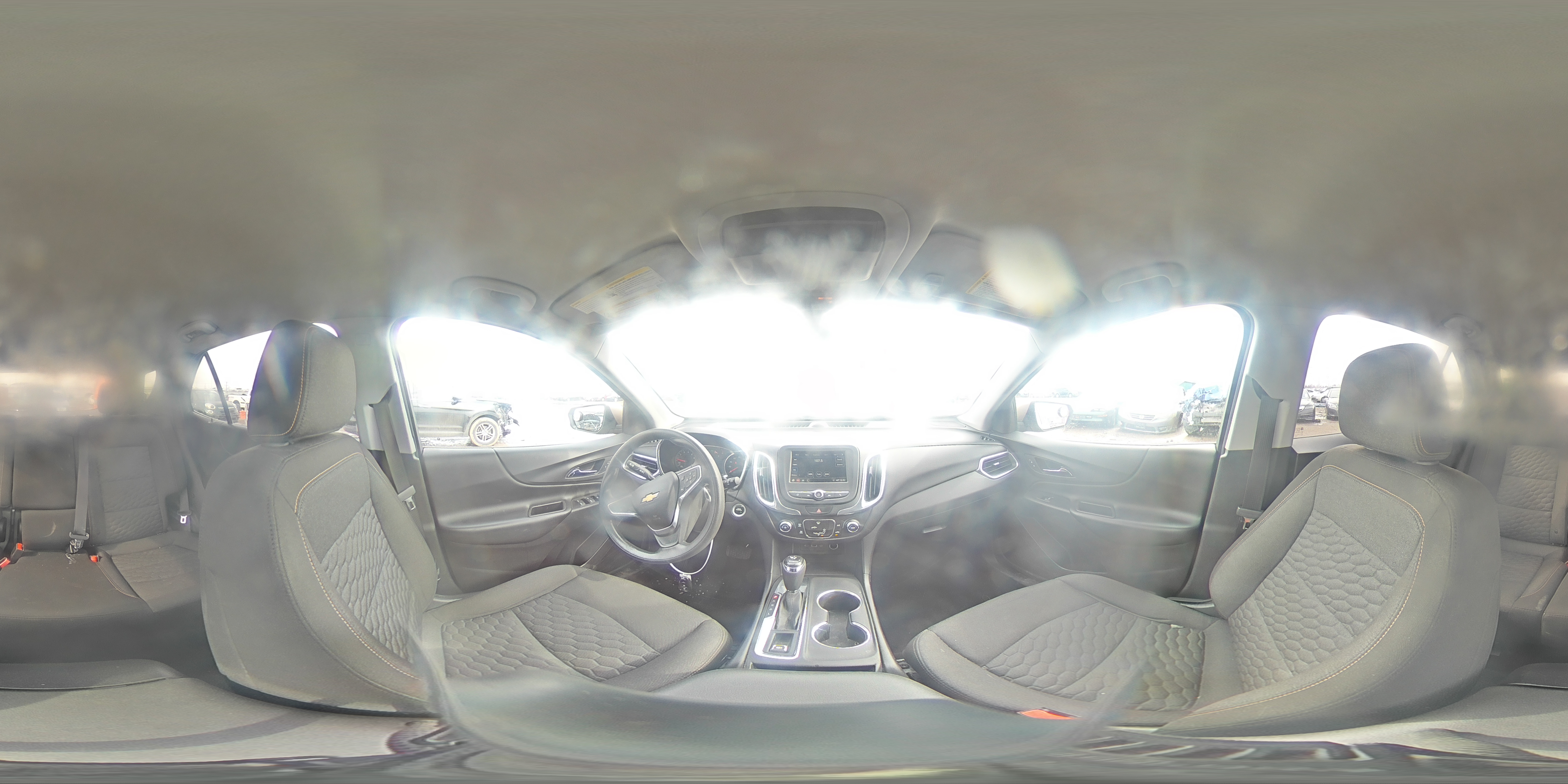 2019 Chevrolet Equinox - Image 12