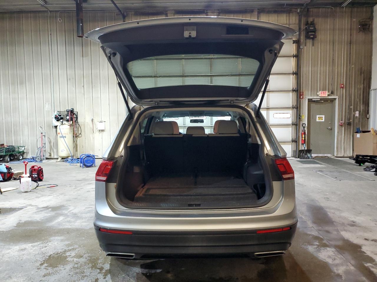 2019 Volkswagen Tiguan - Image 6