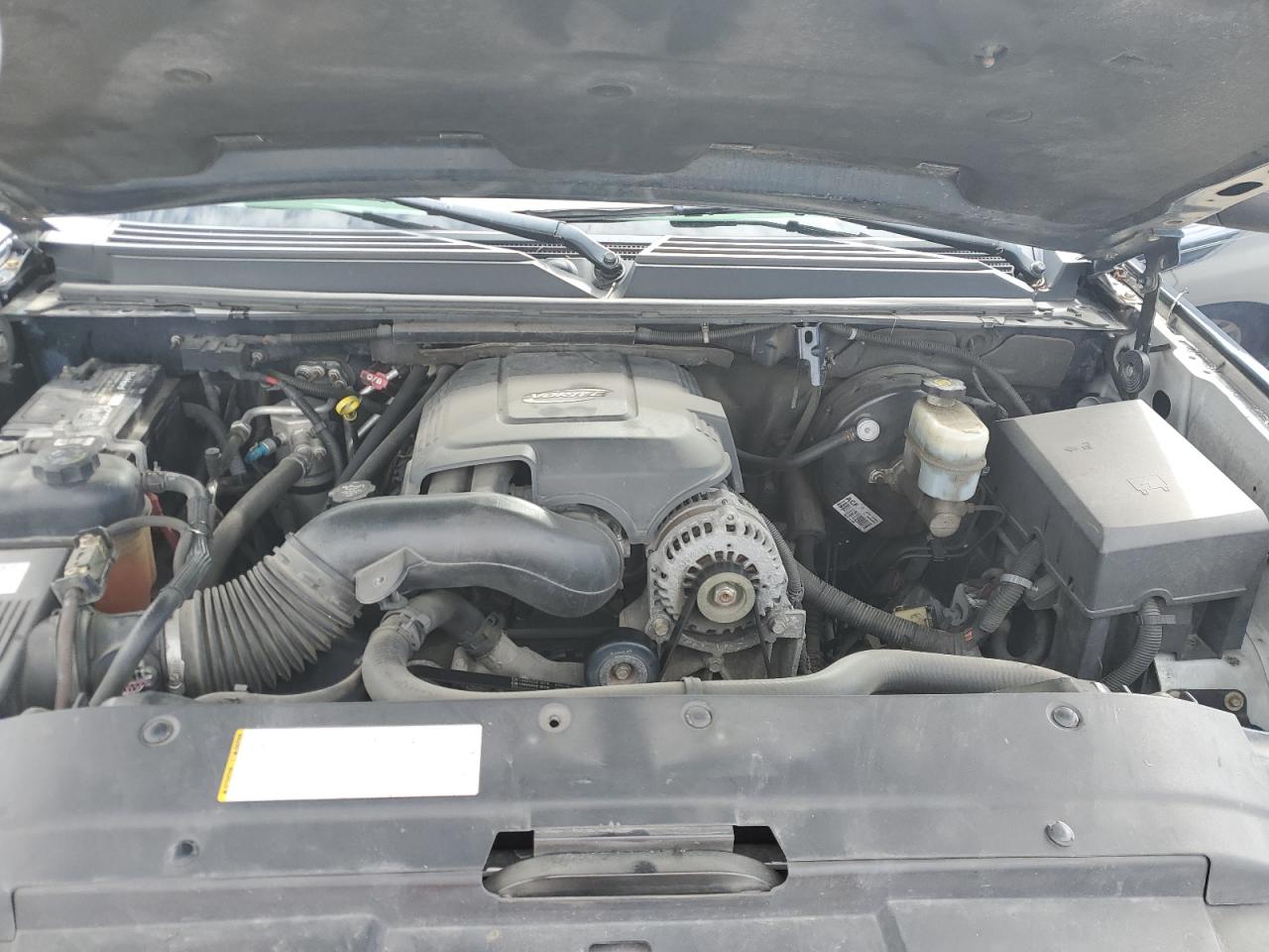 2007 Chevrolet Suburban - Image 12