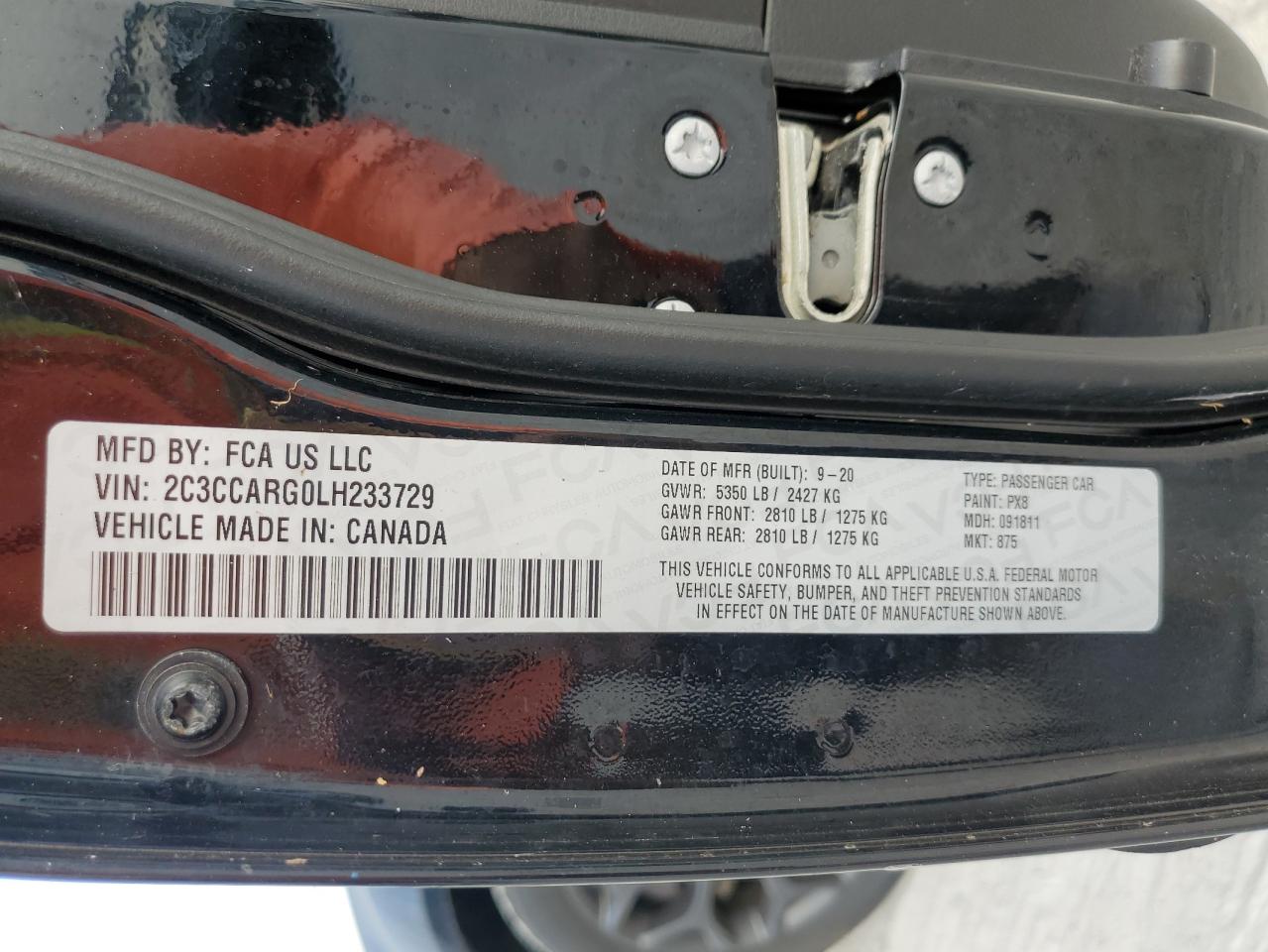 2020 Chrysler 300 - Image 12