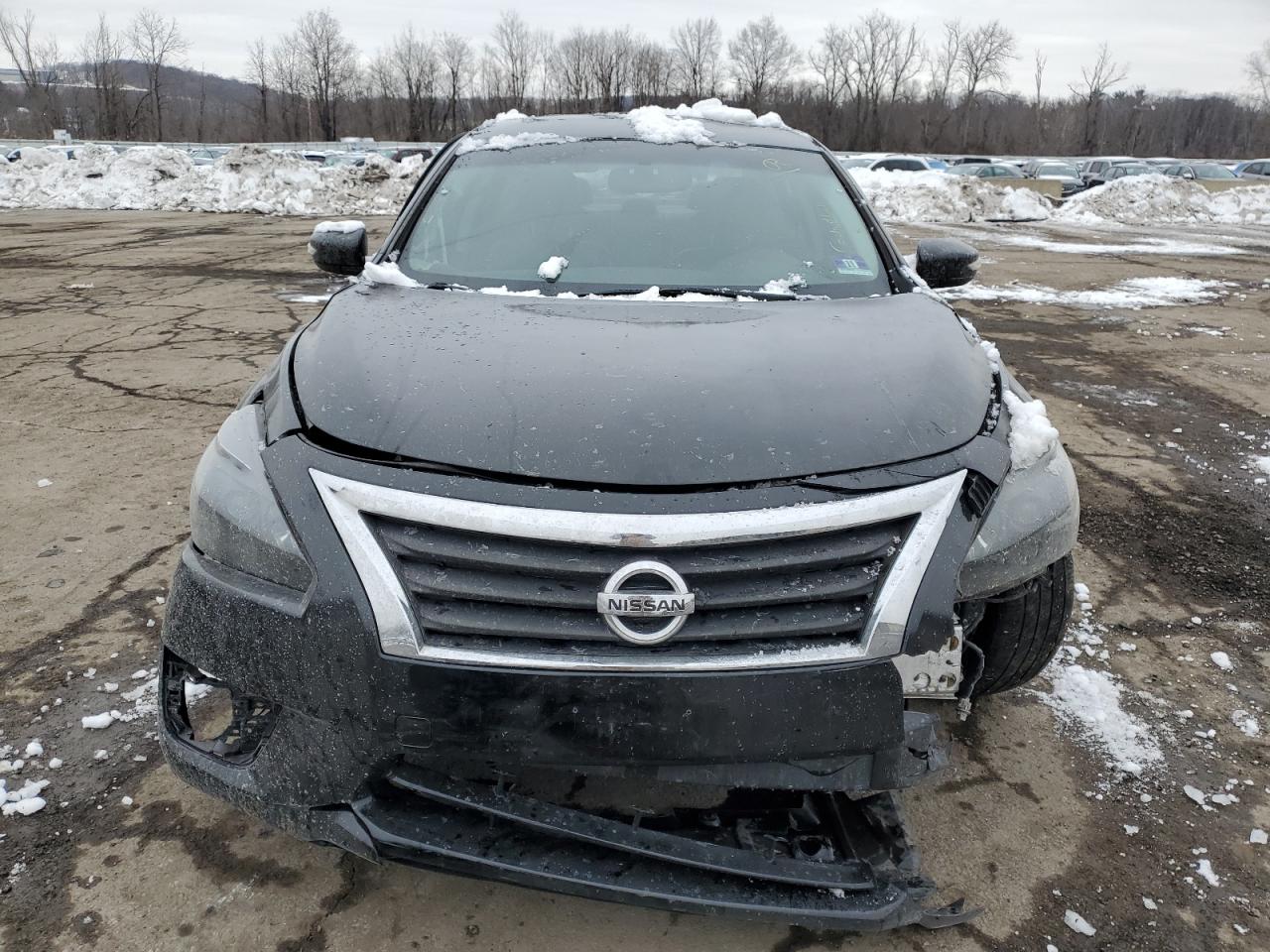 2015 Nissan Altima - Image 5