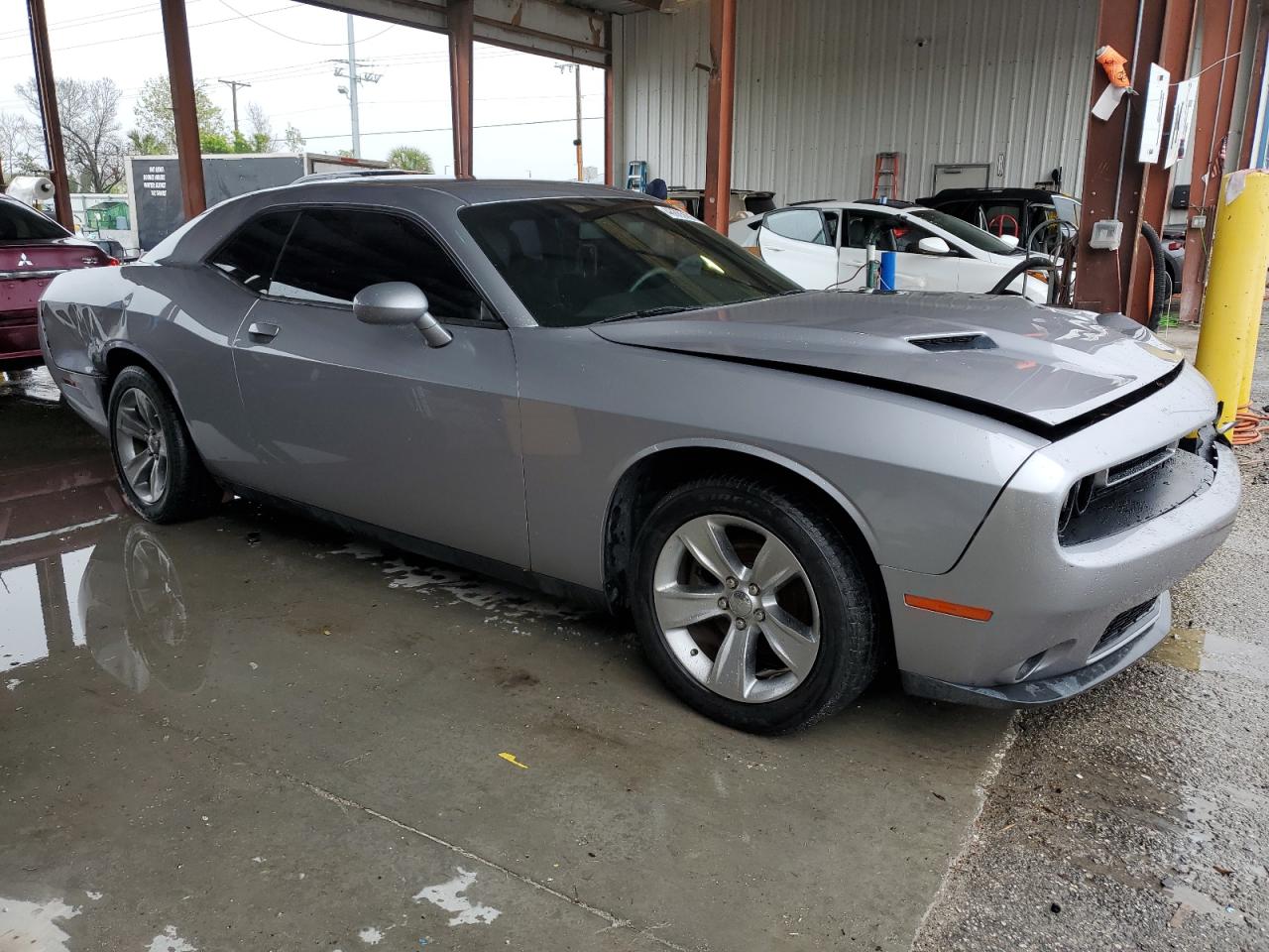 2017 Dodge Challenger - Image 4