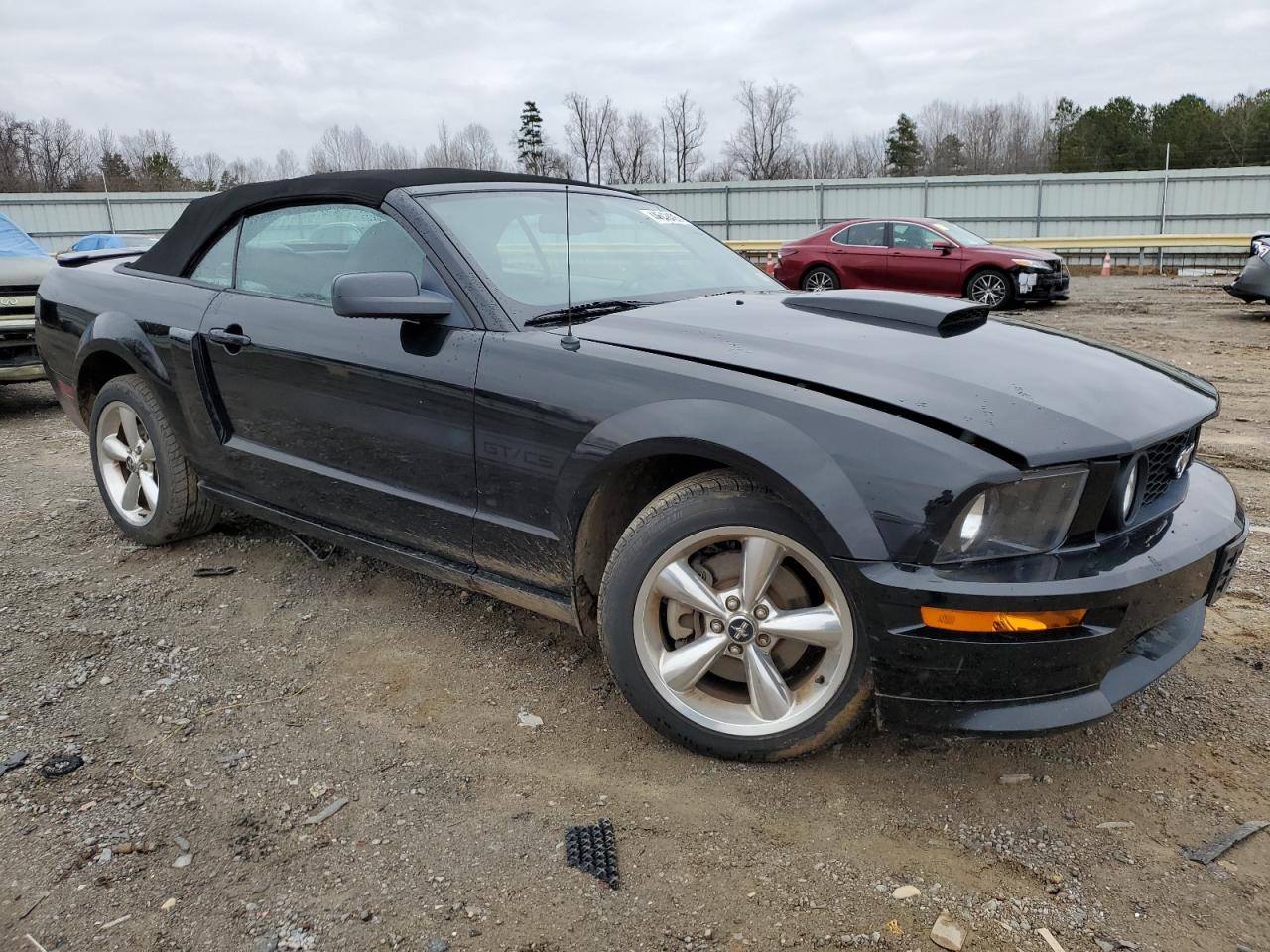 2009 Ford Mustang - Image 4