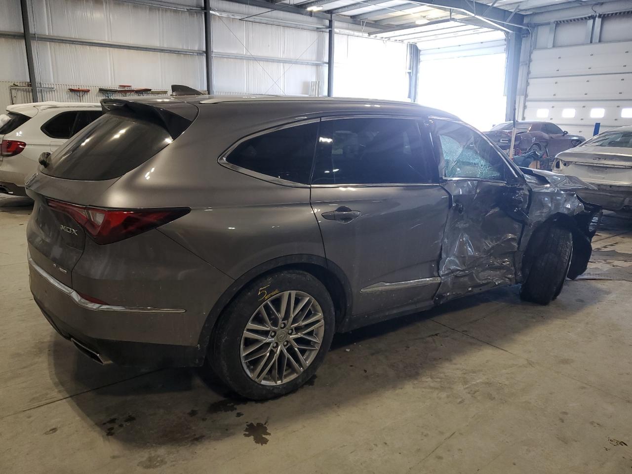 2023 Acura MDX - Image 3
