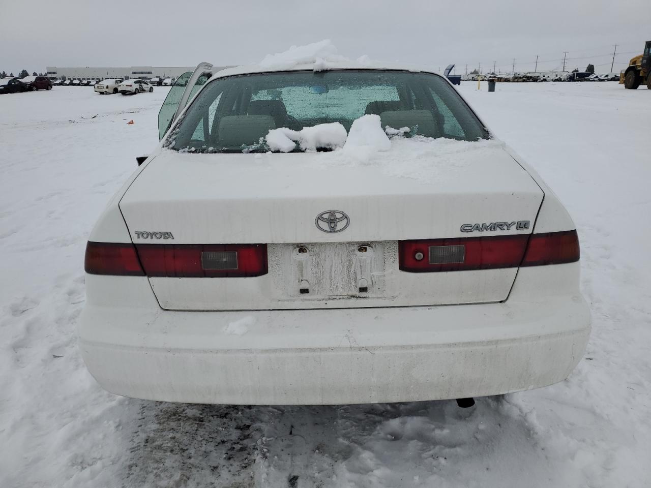 1999 Toyota Camry - Image 6