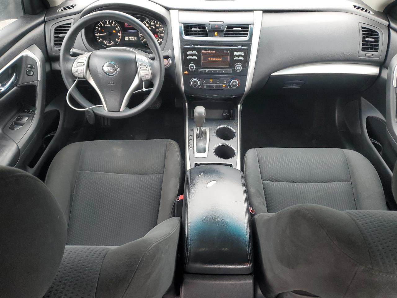 2015 Nissan Altima - Image 8