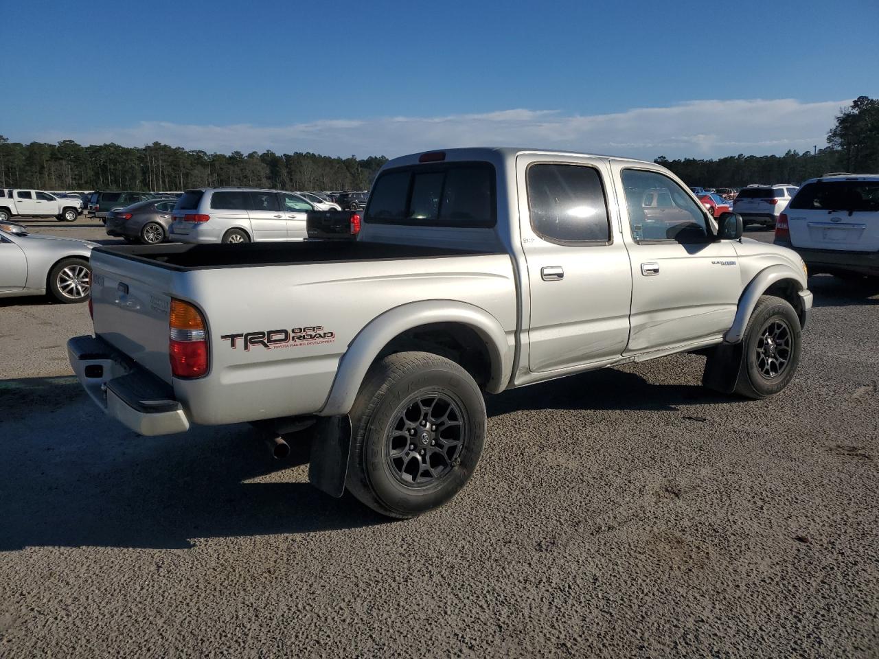 2001 Toyota Tacoma - Image 3