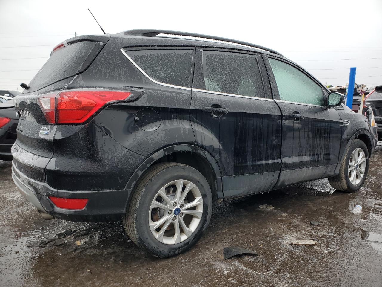 2019 Ford Escape - Image 3