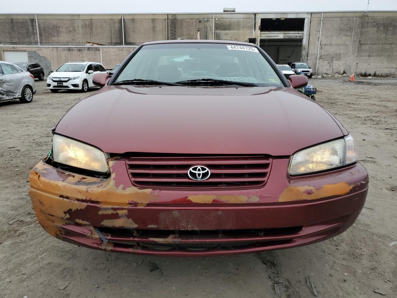 1999 Toyota Camry - Image 5