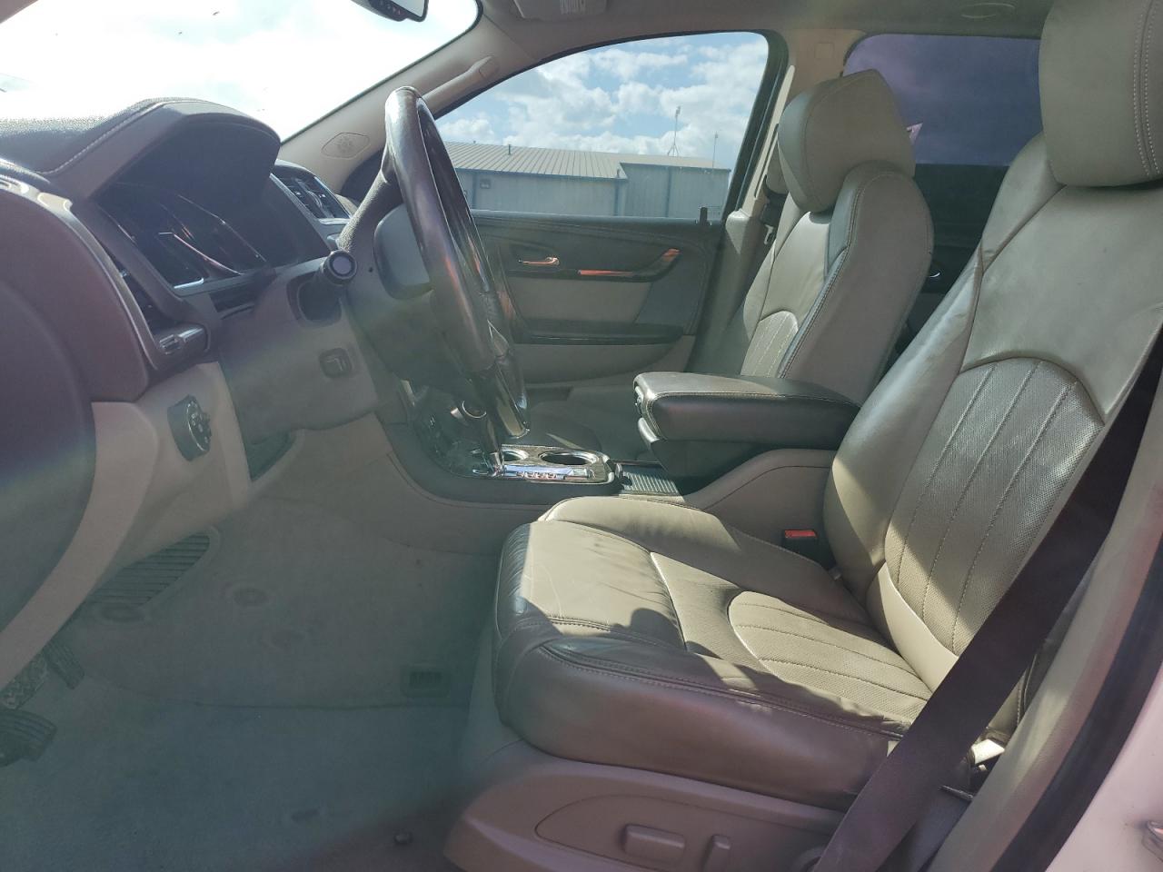 2015 GMC Acadia - Image 7
