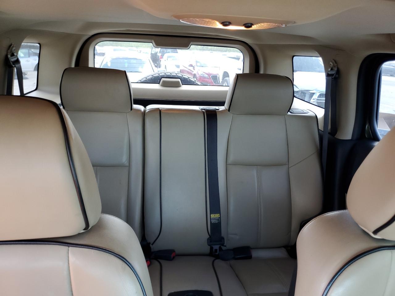 2006 Hummer H3 - Image 10