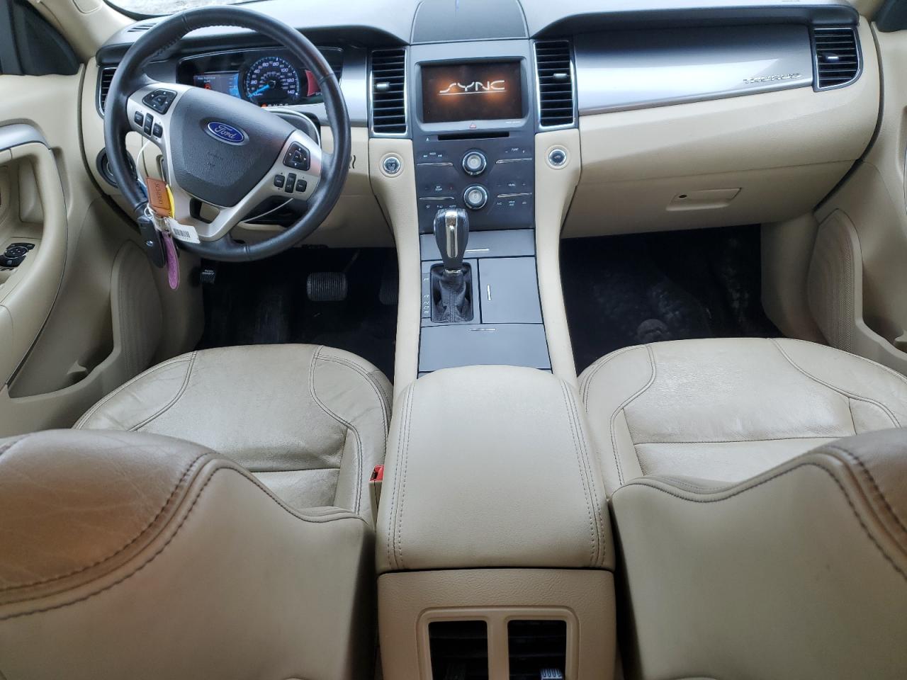 2015 Ford Taurus - Image 8