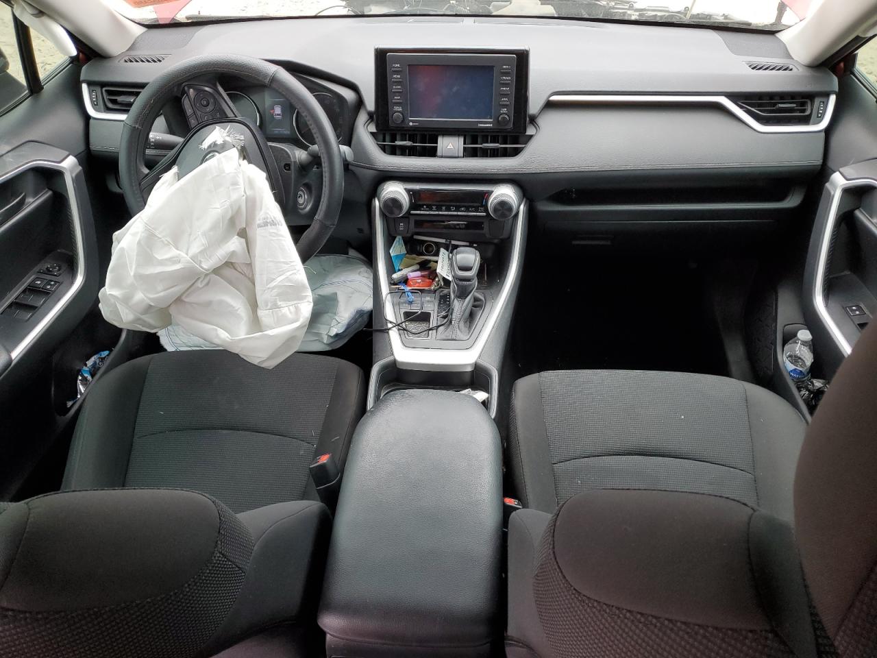 2020 Toyota RAV 4 - Image 8