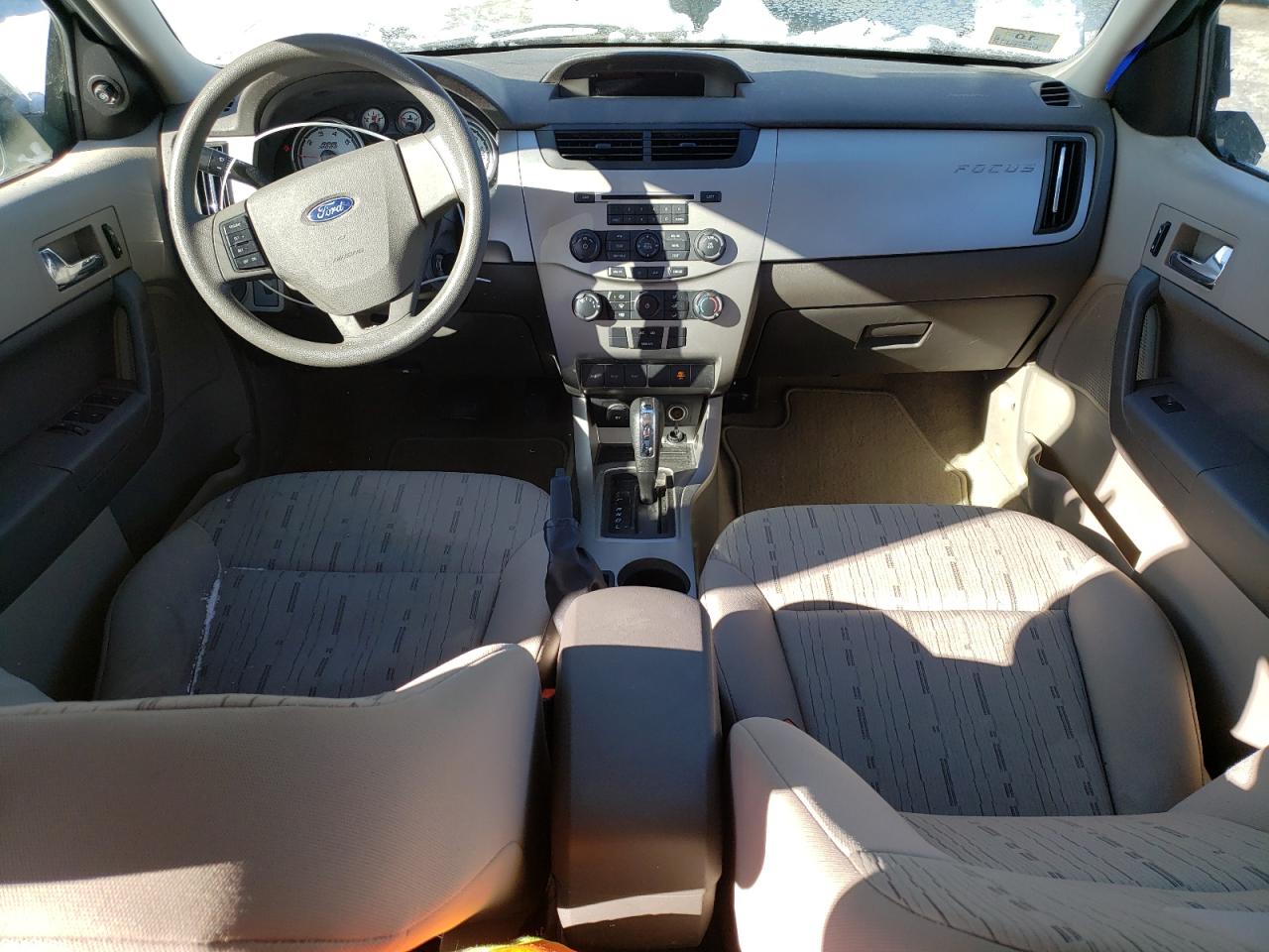 2008 Ford Focus - Image 8
