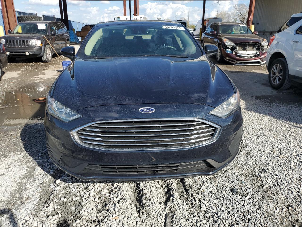2020 Ford Fusion - Image 5