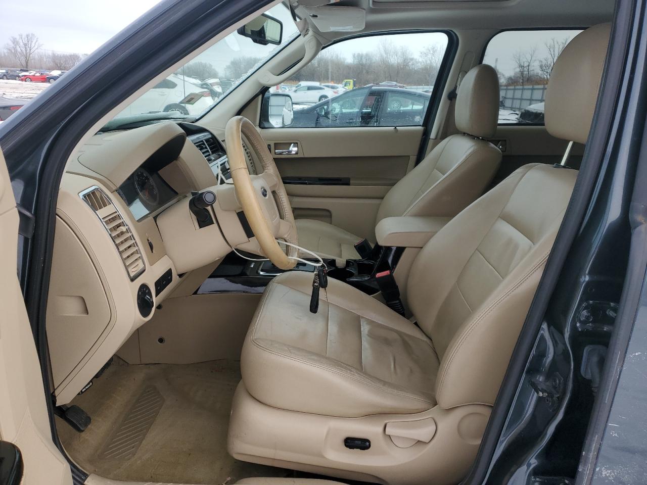 2009 Ford Escape - Image 7